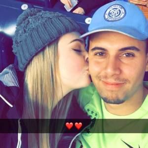 Meet your Posher, Carlos